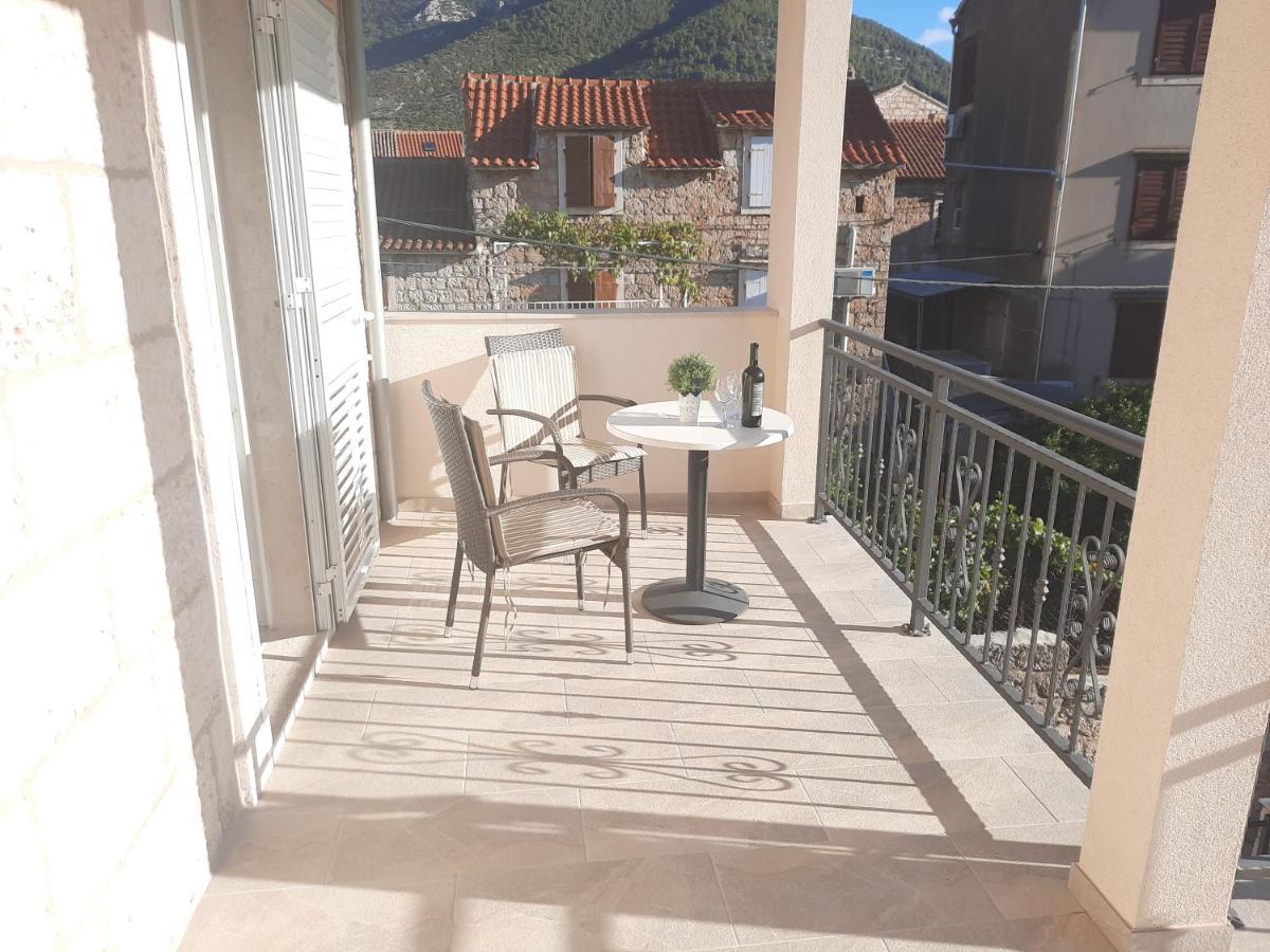 Apartments Villa Beba Komiža Εξωτερικό φωτογραφία
