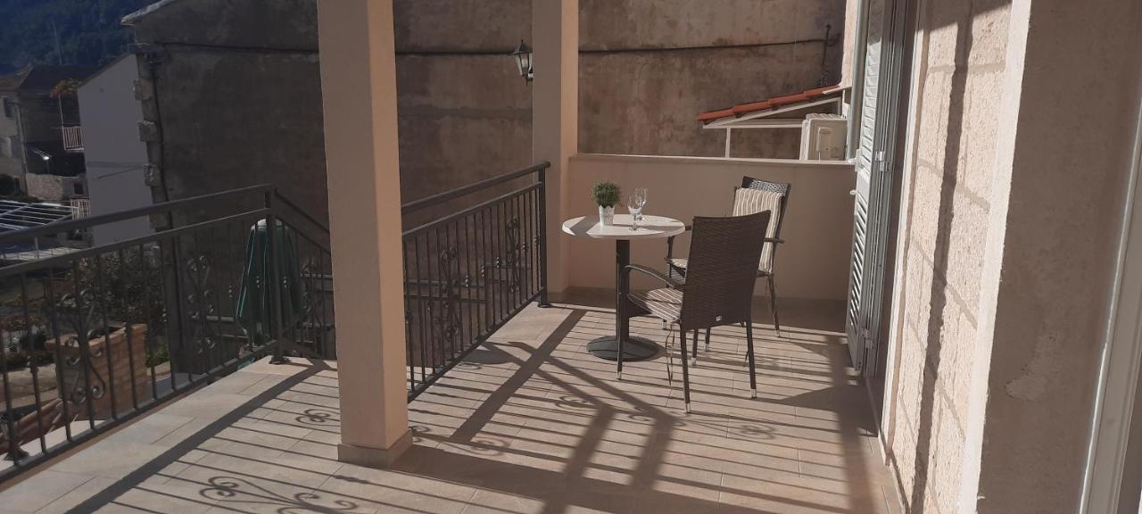 Apartments Villa Beba Komiža Εξωτερικό φωτογραφία