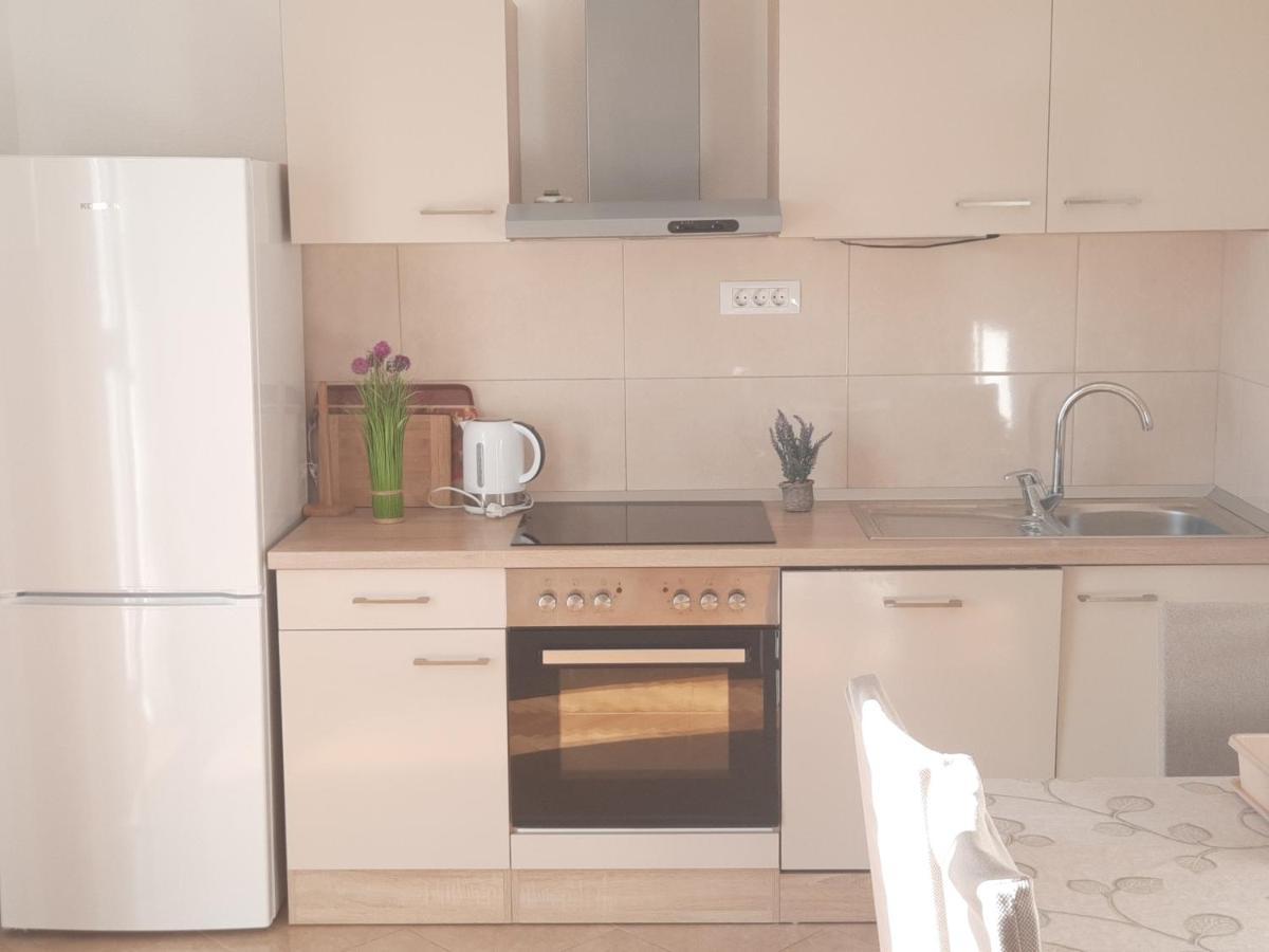 Apartments Villa Beba Komiža Εξωτερικό φωτογραφία